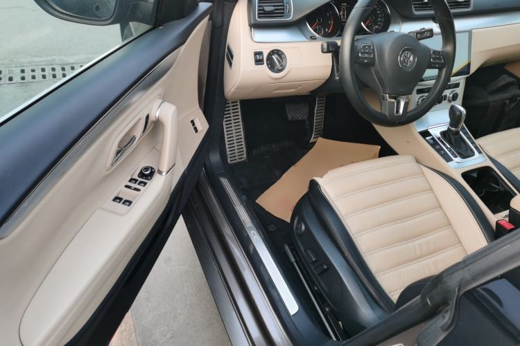 Used Volkswagen FAW-Volkswagen CC 2013 1.8TSI Prestige Model Driver Seat