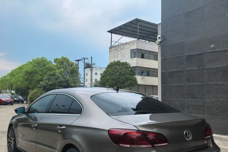 Used Volkswagen FAW-Volkswagen CC 2013 1.8TSI Luxury Model Exterior 5
