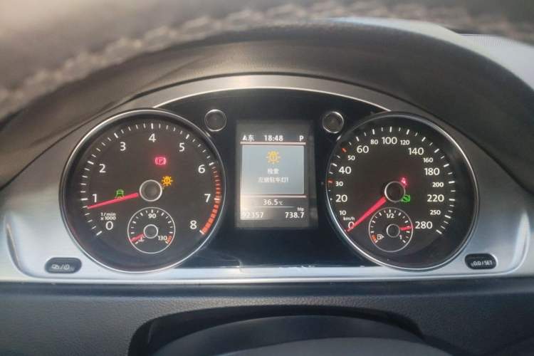 Used Volkswagen FAW-Volkswagen CC 2013 2.0 TSI Prestige Model Instrument Cluster