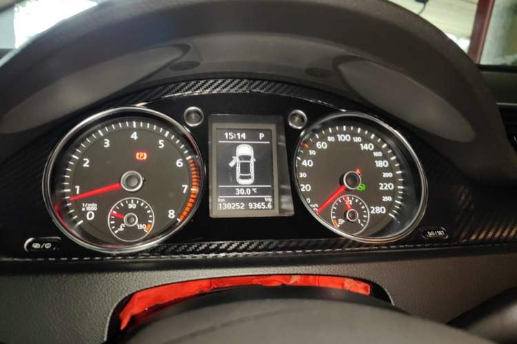 Used Volkswagen FAW-Volkswagen CC 2013 1.8TSI Prestige Model Instrument Cluster