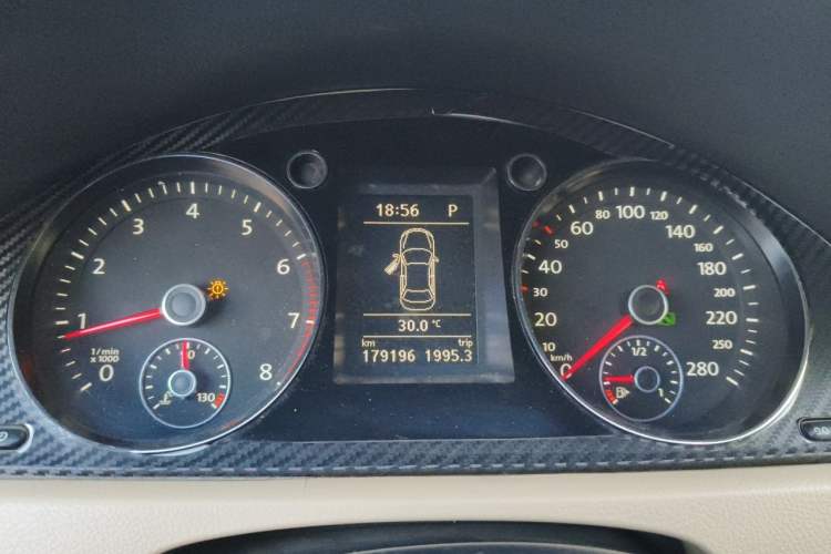 Used Volkswagen FAW-Volkswagen CC 2013 1.8TSI Prestige Model Instrument Cluster