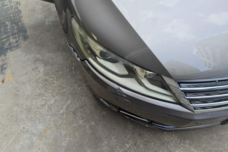 Used Volkswagen FAW-Volkswagen CC 2013 2.0 TSI Luxury Model Right Front Headlight