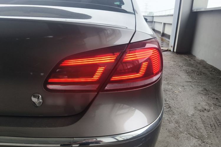 Used Volkswagen FAW-Volkswagen CC 2013 1.8TSI Luxury Model Right Rear Taillight