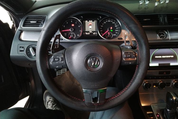 Used Volkswagen FAW-Volkswagen CC 2013 2.0 TSI Luxury Model Steering Wheel