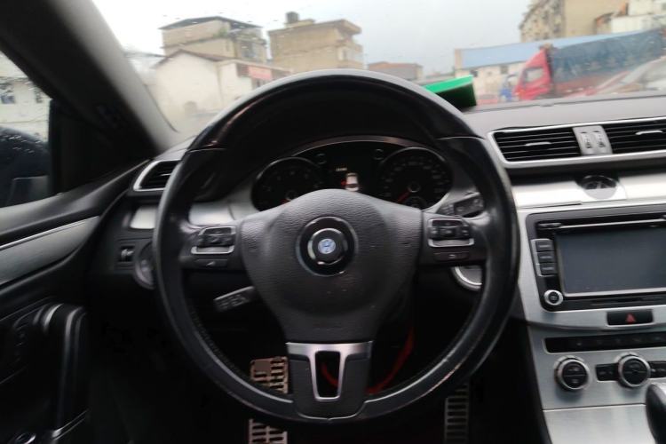 Used Volkswagen FAW-Volkswagen CC 2013 1.8TSI Luxury Model Steering Wheel