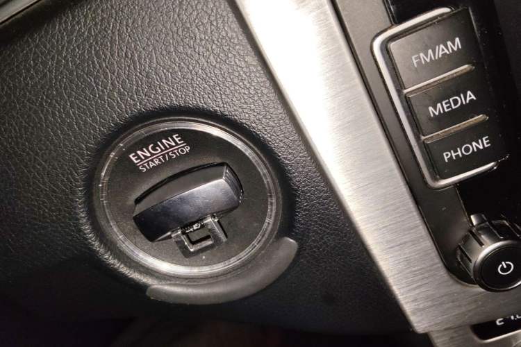 Used Volkswagen FAW-Volkswagen CC 2013 2.0 TSI Ultimate Model Vehicle Key