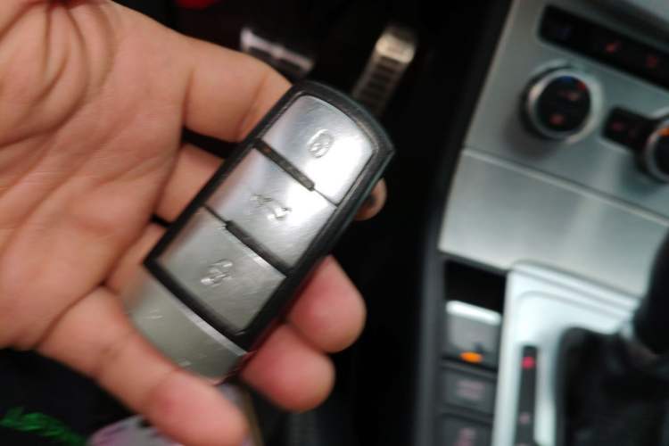 Used Volkswagen FAW-Volkswagen CC 2013 1.8TSI Luxury Model Vehicle Key