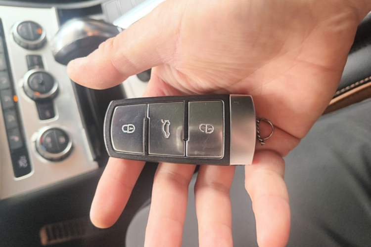 Used Volkswagen FAW-Volkswagen CC 2013 1.8TSI Luxury Model Vehicle Key