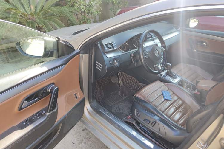 Used Volkswagen FAW-Volkswagen CC 2013 1.8TSI Luxury Model Driver Seat