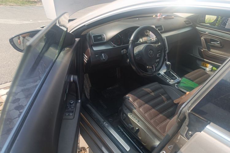 Used Volkswagen FAW-Volkswagen CC 2013 2.0 TSI Ultimate Model Driver Seat
