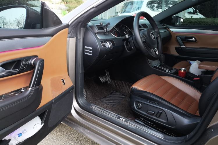 Used Volkswagen FAW-Volkswagen CC 2013 2.0 TSI Luxury Model Driver Seat