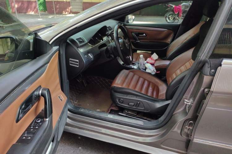 Used Volkswagen FAW-Volkswagen CC 2013 1.8TSI Luxury Model Driver Seat
