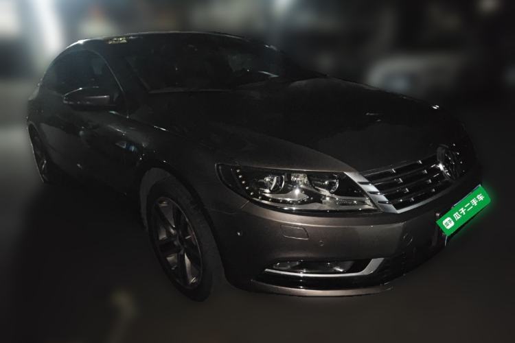 Used Volkswagen FAW-Volkswagen CC 2013 1.8TSI Luxury Model Front Right 45 Deg