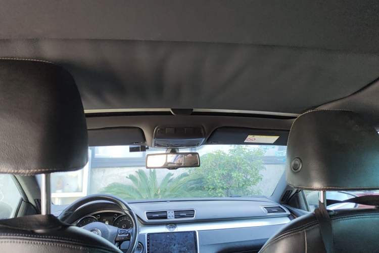 Used Volkswagen FAW-Volkswagen CC 2013 1.8TSI Luxury Model Headliner