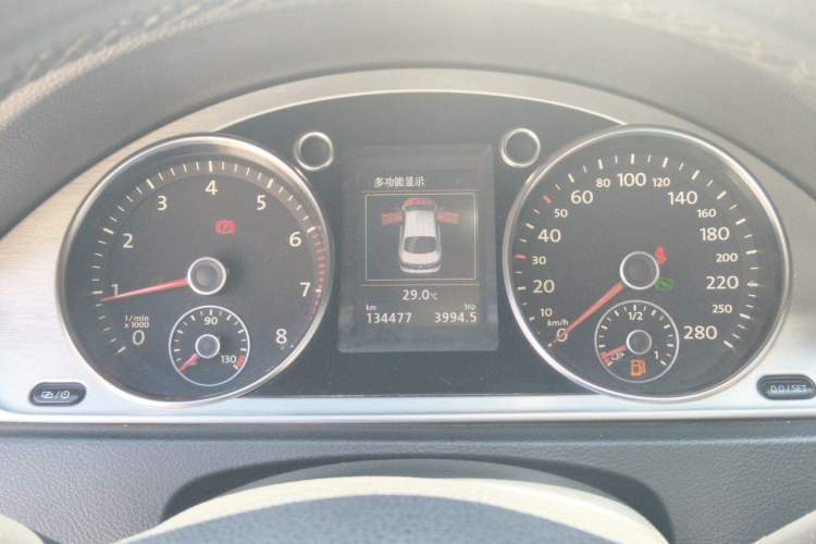 Used Volkswagen FAW-Volkswagen CC 2013 2.0 TSI Ultimate Model Instrument Cluster