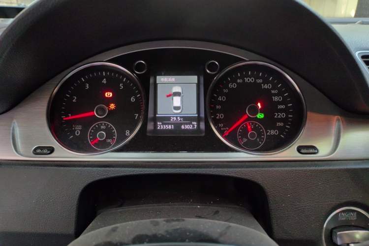 Used Volkswagen FAW-Volkswagen CC 2013 1.8TSI Luxury Model Instrument Cluster