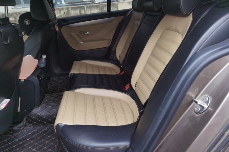 Used Volkswagen FAW-Volkswagen CC 2013 1.8TSI Prestige Model Interior 4