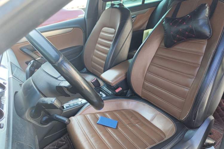 Used Volkswagen FAW-Volkswagen CC 2013 1.8TSI Luxury Model Left Front Seat