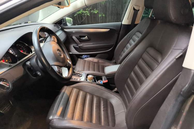 Used Volkswagen FAW-Volkswagen CC 2013 2.0 TSI Ultimate Model Left Front Seat