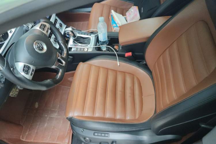 Used Volkswagen FAW-Volkswagen CC 2013 2.0 TSI Luxury Model Left Front Seat