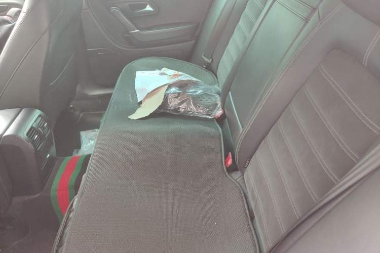 Used Volkswagen FAW-Volkswagen CC 2013 2.0 TSI Luxury Model Left Rear Seat