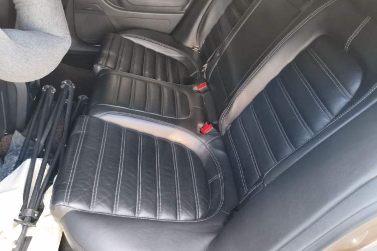 Used Volkswagen FAW-Volkswagen CC 2013 1.8TSI Prestige Model Left Rear Seat