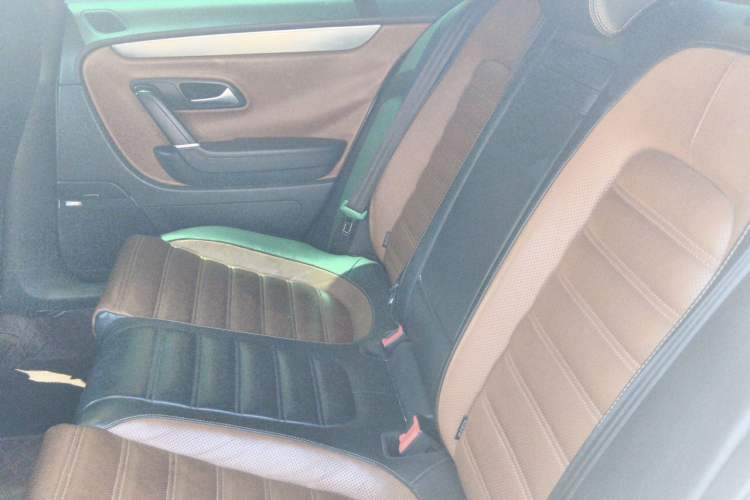 Used Volkswagen FAW-Volkswagen CC 2013 2.0 TSI Ultimate Model Left Rear Seat