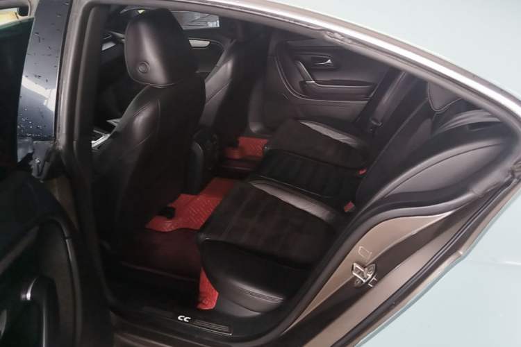 Used Volkswagen FAW-Volkswagen CC 2013 1.8TSI Luxury Model Left Rear Seat