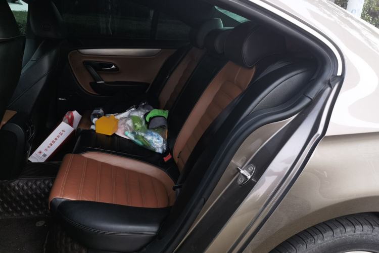 Used Volkswagen FAW-Volkswagen CC 2013 2.0 TSI Luxury Model Left Rear Seat