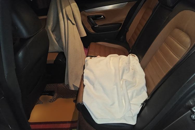 Used Volkswagen FAW-Volkswagen CC 2013 1.8TSI Luxury Model Left Rear Seat
