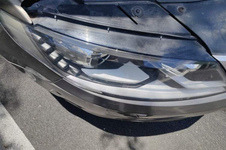 Used Volkswagen FAW-Volkswagen CC 2013 2.0 TSI Luxury Model Right Front Headlight