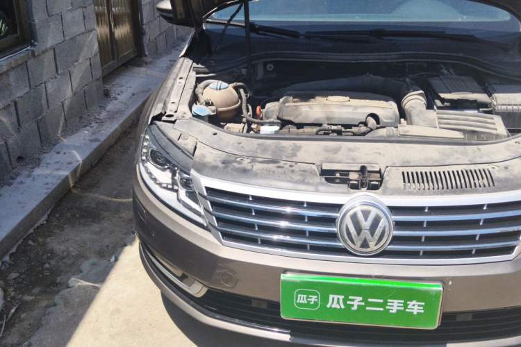 Used Volkswagen FAW-Volkswagen CC 2013 2.0 TSI Ultimate Model Right Front Headlight