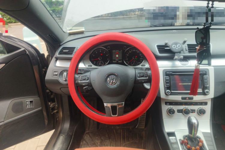 Used Volkswagen FAW-Volkswagen CC 2013 1.8TSI Luxury Model Steering Wheel