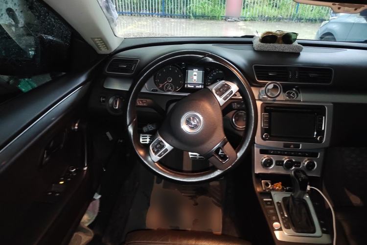 Used Volkswagen FAW-Volkswagen CC 2013 2.0 TSI Ultimate Model Steering Wheel
