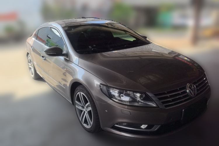 Used Volkswagen FAW-Volkswagen CC 2013 1.8TSI Luxury Model Front Right 45 Deg