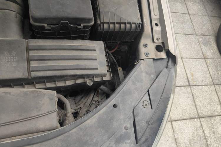 Used Volkswagen FAW-Volkswagen CC 2013 1.8TSI Luxury Model Engine Bay Left