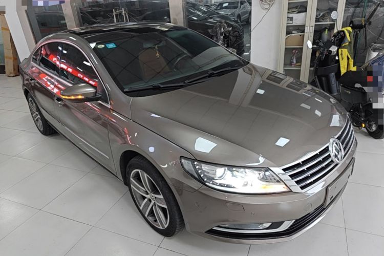 Used Volkswagen FAW-Volkswagen CC 2013 1.8TSI Luxury Model Front Right 45 Deg