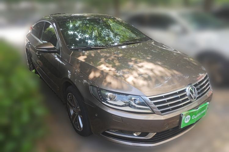 Used Volkswagen FAW-Volkswagen CC 2013 1.8TSI Luxury Model Front Right 45 Deg