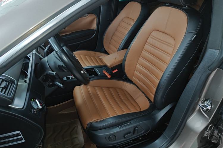 Used Volkswagen FAW-Volkswagen CC 2013 1.8TSI Luxury Model Left Front Seat