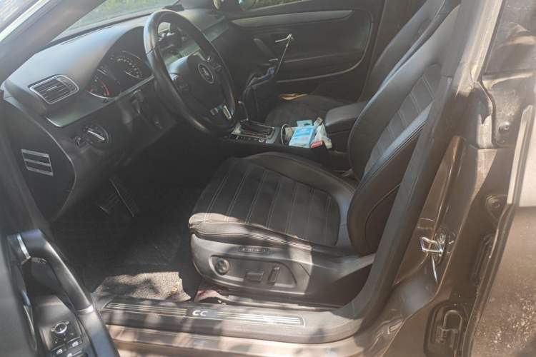 Used Volkswagen FAW-Volkswagen CC 2013 1.8TSI Luxury Model Left Front Seat