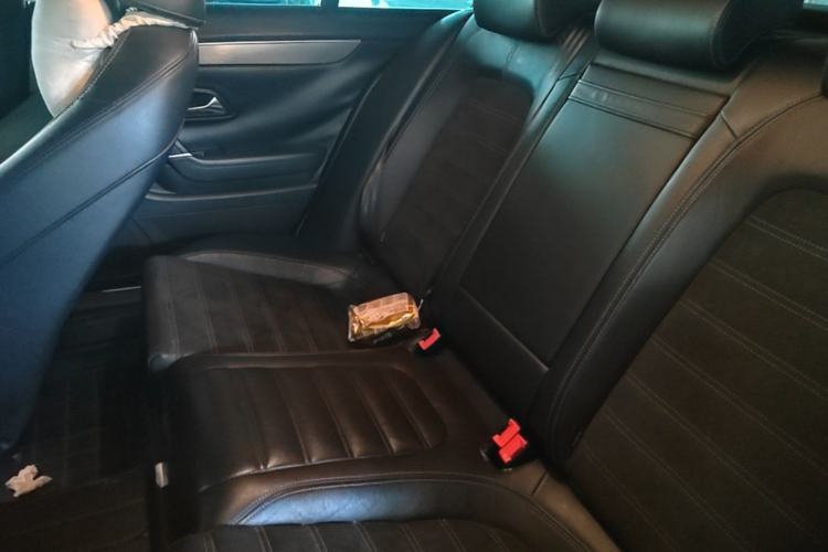 Used Volkswagen FAW-Volkswagen CC 2013 1.8TSI Luxury Model Left Rear Seat
