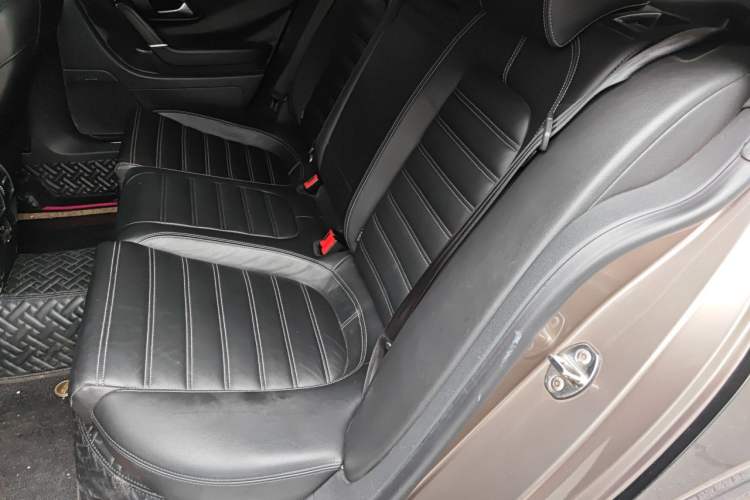 Used Volkswagen FAW-Volkswagen CC 2013 1.8TSI Prestige Model Left Rear Seat