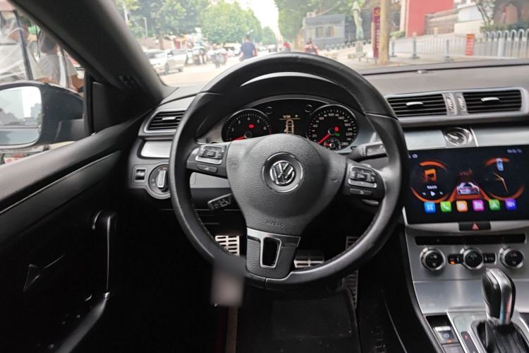 Used Volkswagen FAW-Volkswagen CC 2013 1.8TSI Prestige Model Steering Wheel