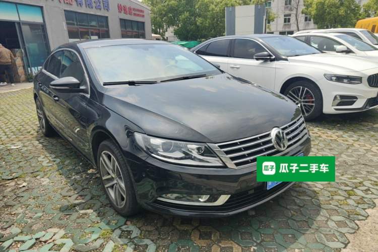 Used Volkswagen FAW-Volkswagen CC 2013 2.0 TSI Luxury Model Front Right 45 Deg