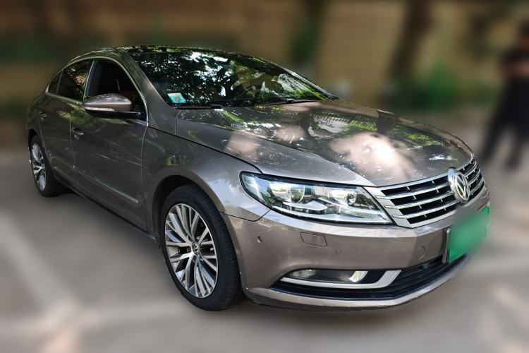 Used Volkswagen FAW-Volkswagen CC 2013 2.0 TSI Ultimate Model Front Right 45 Deg