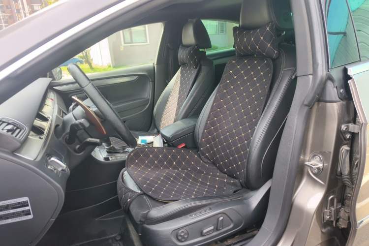 Used Volkswagen FAW-Volkswagen CC 2013 1.8TSI Luxury Model Left Front Seat