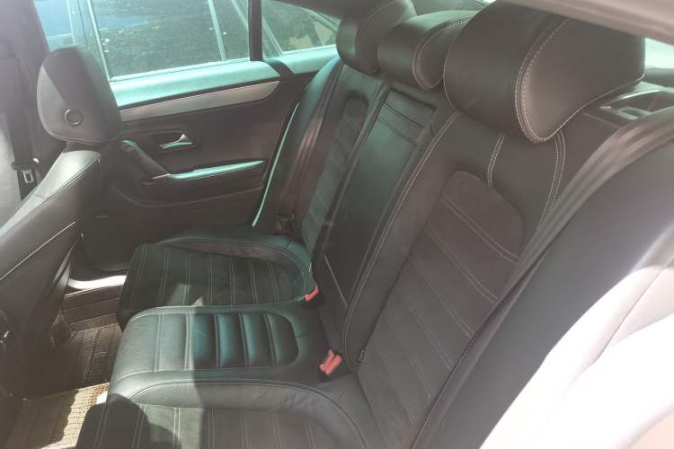 Used Volkswagen FAW-Volkswagen CC 2013 2.0 TSI Luxury Model Left Rear Seat