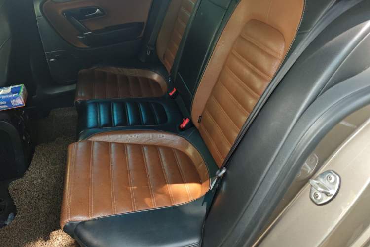Used Volkswagen FAW-Volkswagen CC 2013 2.0 TSI Ultimate Model Left Rear Seat