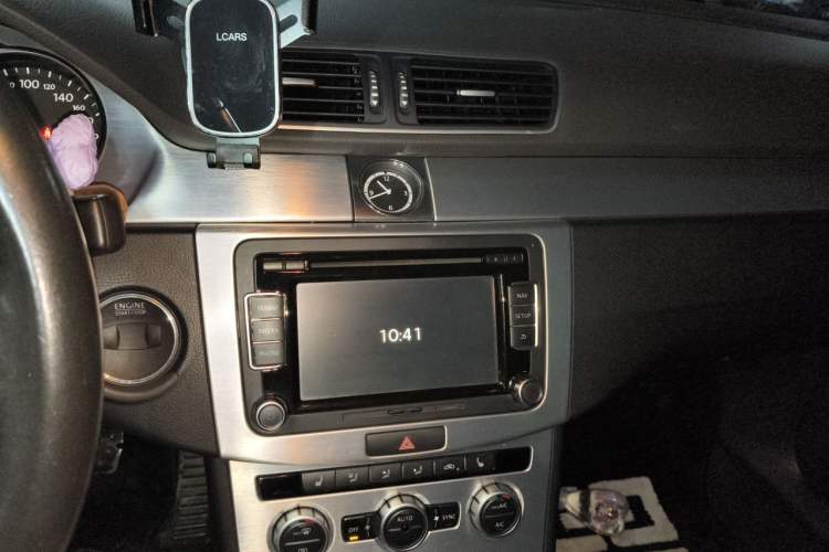 Used Volkswagen FAW-Volkswagen CC 2013 2.0 TSI Luxury Model Audio And AC Panel