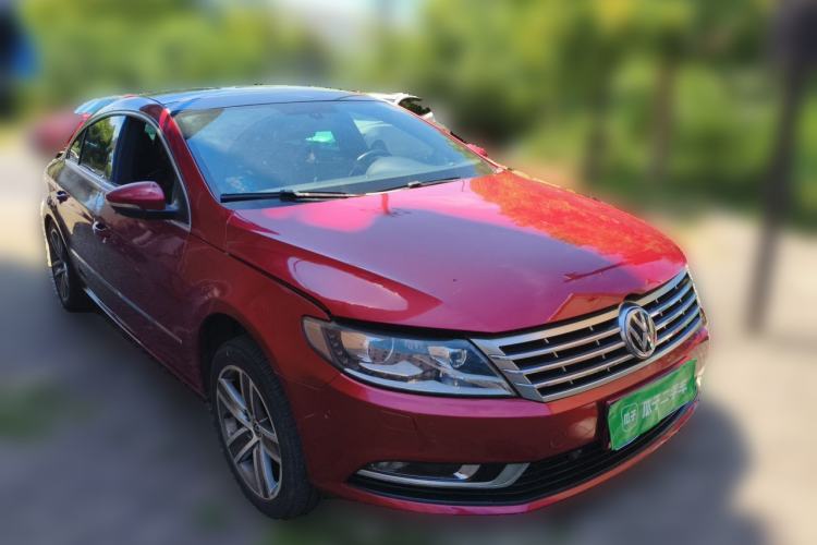 Used Volkswagen FAW-Volkswagen CC 2013 2.0 TSI Luxury Model Front Right 45 Deg